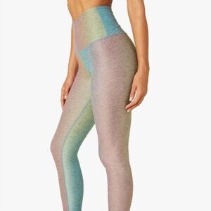 NWOT🌈 Beyond Yoga Women's Nebula Rainbow High Waisted Leggings